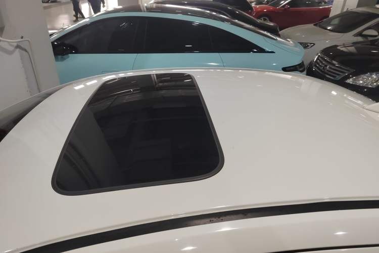 Used Honda Greiz 2016 1.5L CVT Fashion Edition
