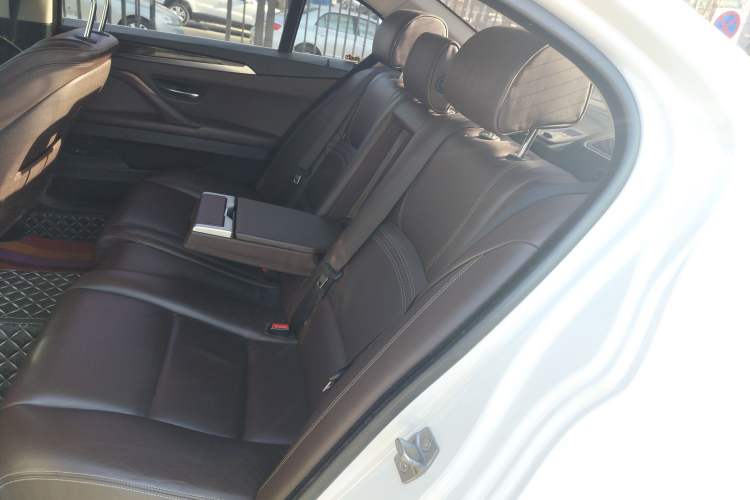 Used BMW 5 Series 2014 525Li Luxury Design Package
