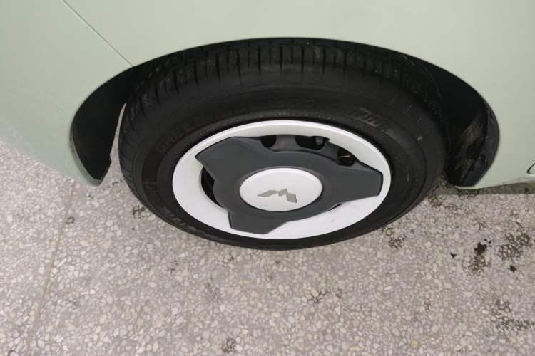 Used Wuling Hongguang MINIEV 2022 Macaron Premium Model – Lithium Iron Phosphate
