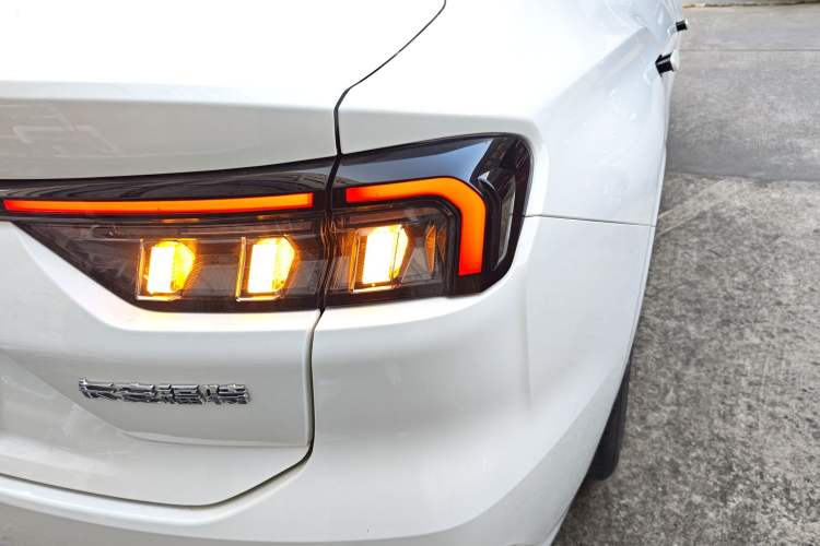 Used Ford Mondeo 2022 Facelifted EcoBoost 245 Fashion Edition
