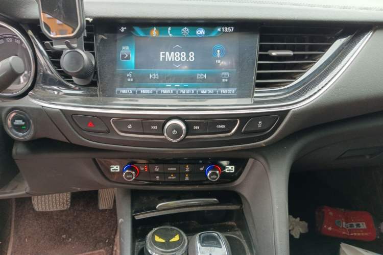 Used Buick Regal 2019 20T Elite Version China VI Standard
