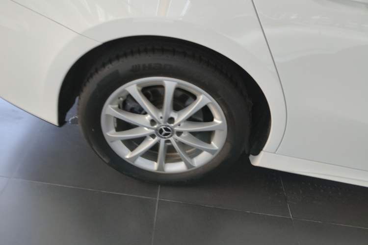 Used Mercedes-Benz A-Class 2022 Restyled A 200 L Sport Sedan Fashion Version
