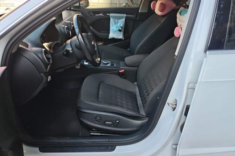 Used Audi A3 2016 Sportback 35 TFSI Ambition
