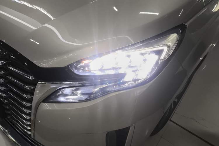 Used Buick GL8 2023 ES Lu Zun Comfort Model
