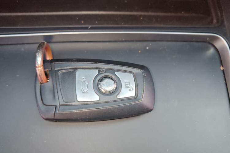 TDK.VehicleDetails.img