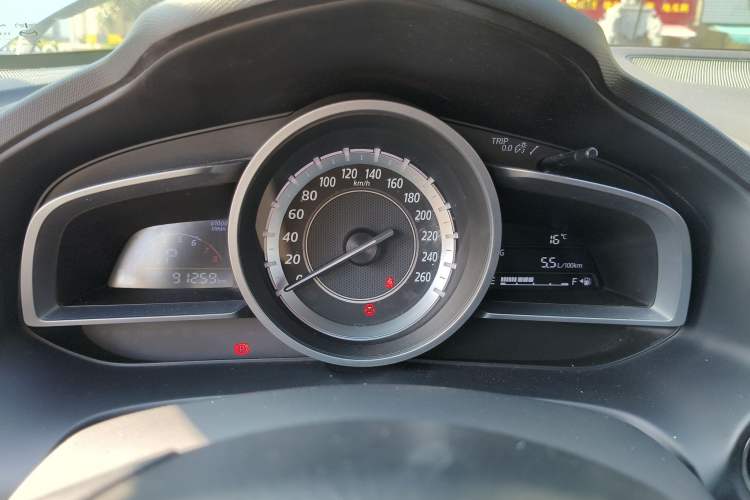 Used Mazda CX-4 2016 2.0L Automatic 2WD Blue Sky Luxury Edition
