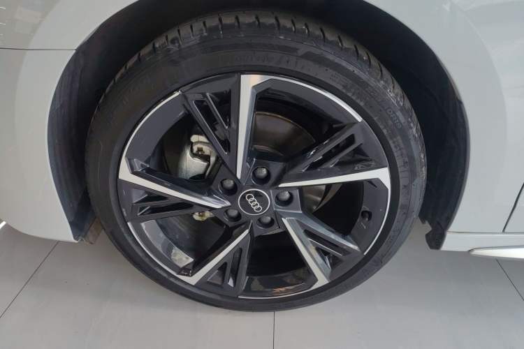 Used Audi A3 2024 Sportback 35 TFSI Fashionable Sports Model
