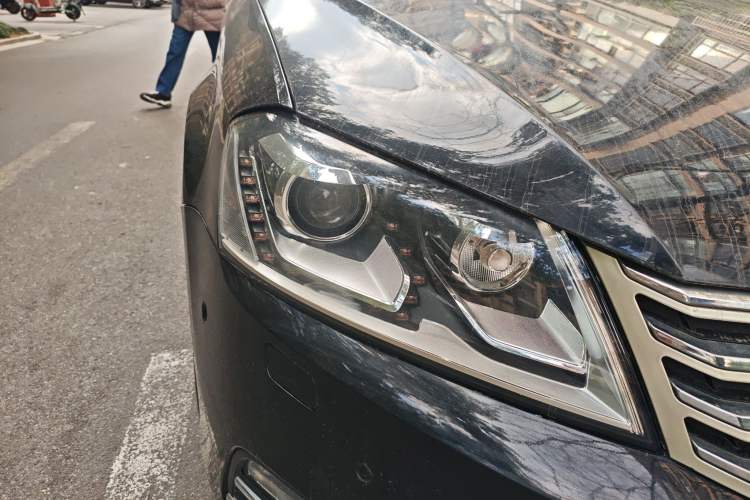 Used Volkswagen Magotan 2015 2.0 TSI Prestige Model
