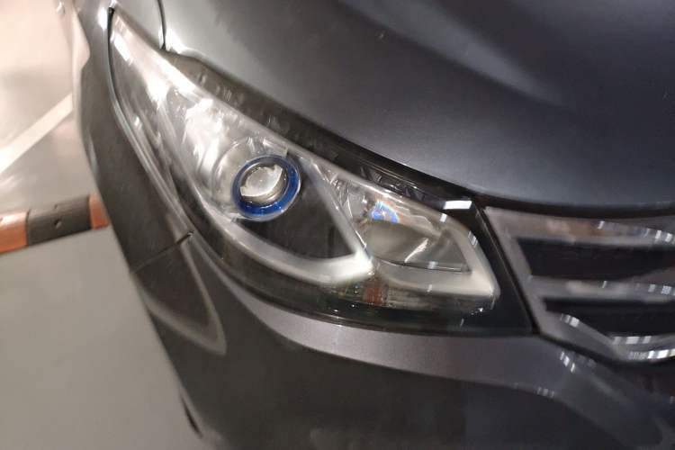 Used SAIC MAXUS G10 2019 PLUS 2.0T Automatic Elite Edition China VI Standard
