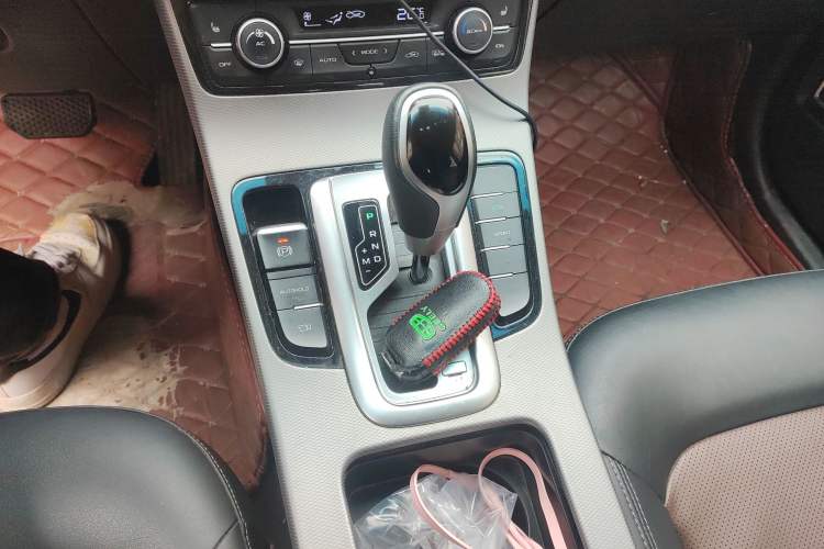 Used Geely Auto Emgrand GL 2018 1.4T DCT Prestige Smart Connectivity Version
