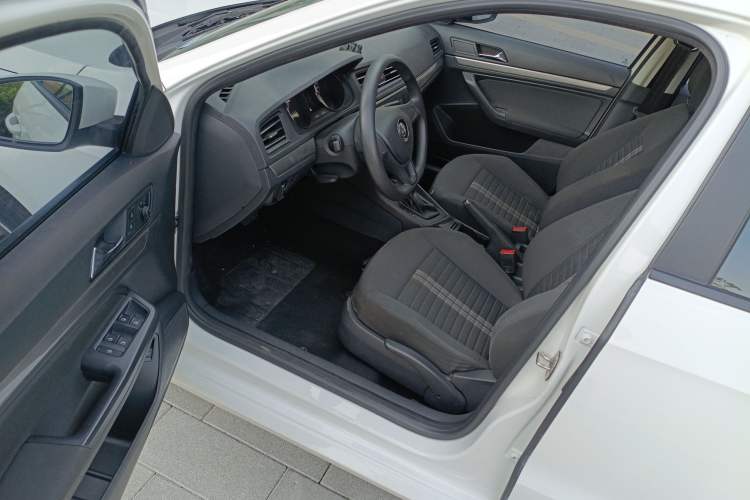 Used Volkswagen Lavida 2019 Lavida Start 1.5L Automatic Trendy Version China VI Standard
