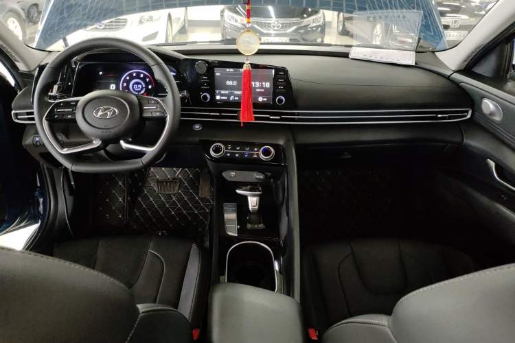 Used Hyundai Elantra 2022 1.5L CVT GLX Elite Edition
