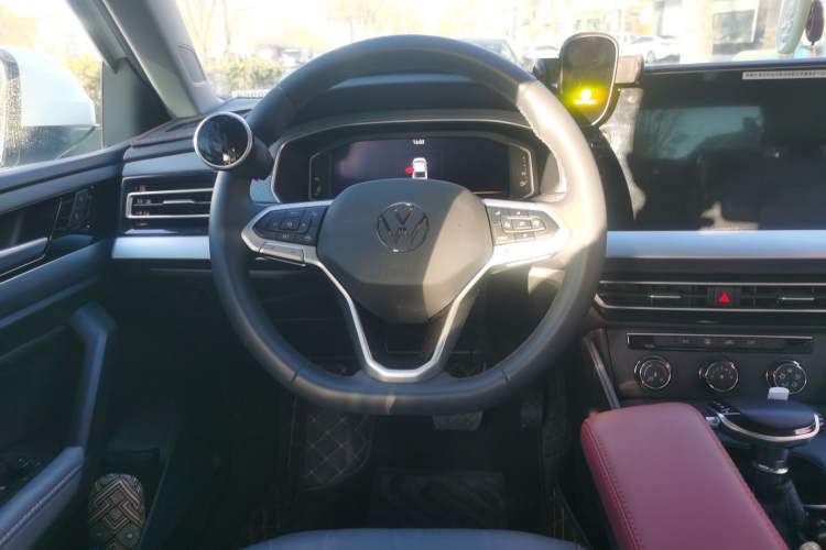 Used Volkswagen Lavida 2023 Revised Version 1.5L Automatic Starry Sky Edition – 5 Million Units