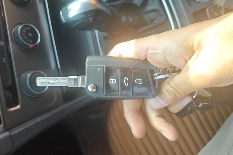 Used Volkswagen Golf 2014 1.6L Automatic Comfort Model
