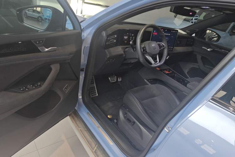 Used Volkswagen Tiguan L 2024 PRO 380TSI Four-Wheel Drive R-Line Prestige Edition