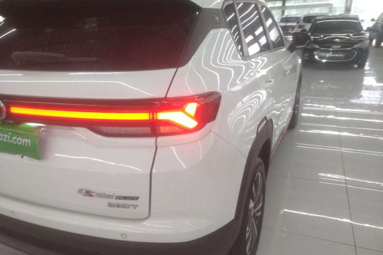 Used Changan CS35PLUS 2023 Enjoy Edition 1.4T DCT Luxury Model
