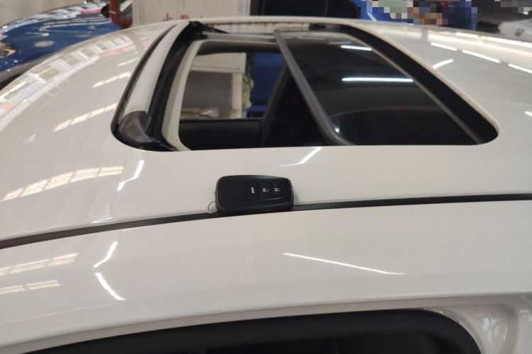 Used Toyota Corolla 2021 Dual-Motor 1.8L E-CVT Elite Edition
