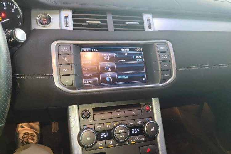 Used Land Rover Range Rover Evoque 2014 2.0T 5-Door Christmas Limited Edition