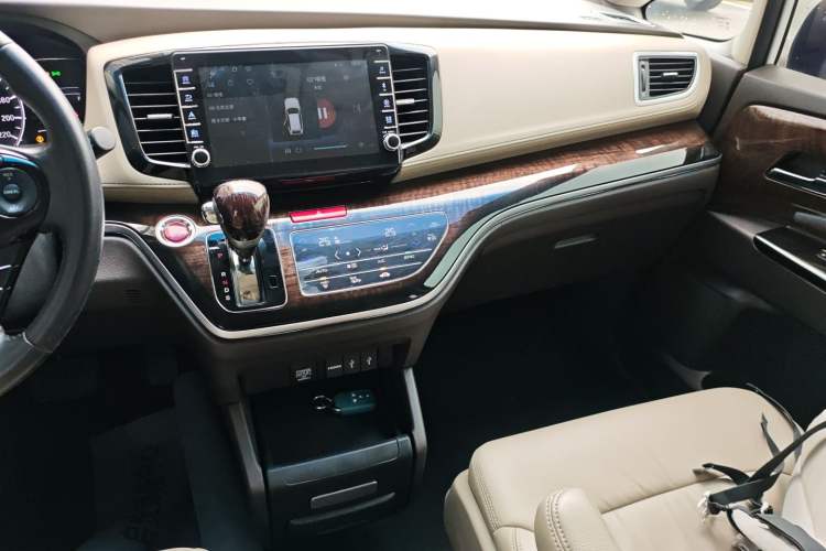 Used Honda Odyssey 2015 2.4L Prestige Edition
