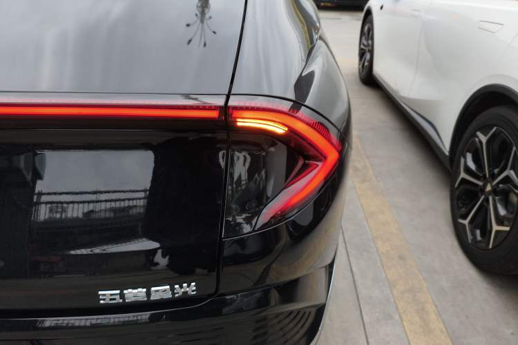 Used Wuling Xingguang 2023 70 Standard Edition
