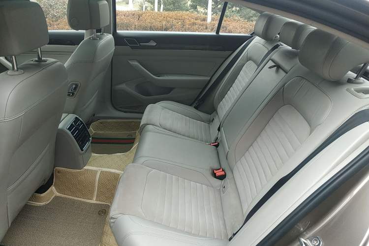 Used Volkswagen Magotan 2017 380TSI DSG Luxury Model