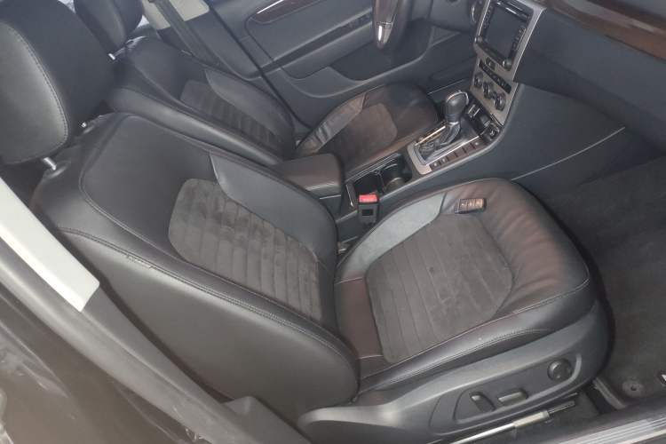 Used Volkswagen Magotan 2016 2.0 TSI Smart Luxury Version
