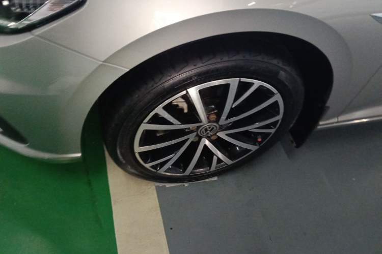 Used Volkswagen Lavida 2021 280TSI DSG Luxury Edition
