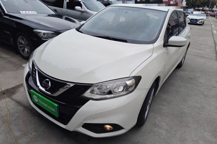 Used Nissan Tiida 2016 1.6L CVT Cool Dynamic Edition