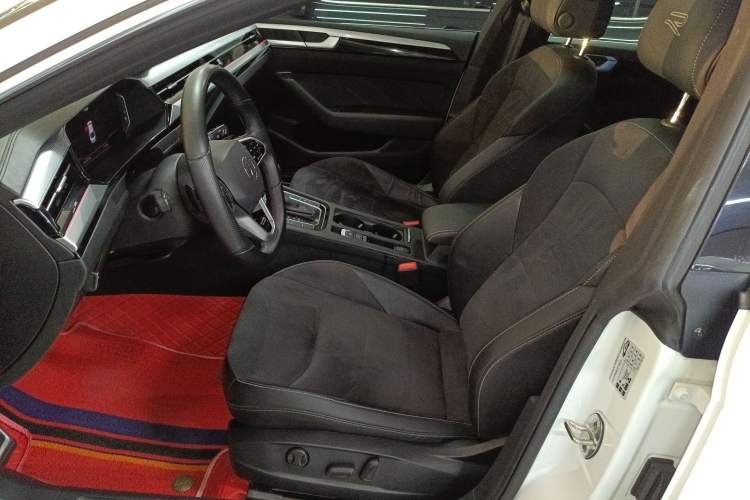 Used Volkswagen FAW-Volkswagen CC 2023 330TSI Ignite Edition
