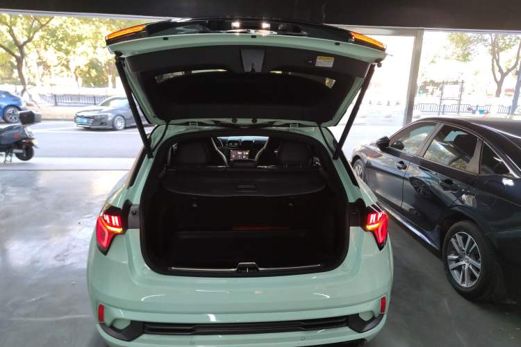 Used Lynk & Co 02 Hatchback 2022 2.0TD Plus
