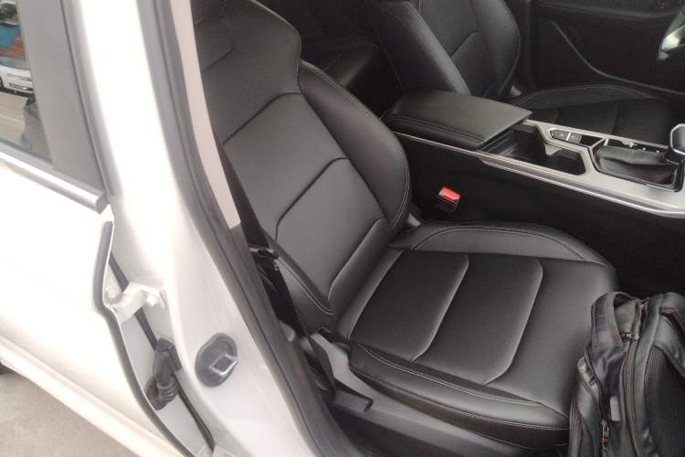 Used Geely Auto Emgrand 2025 4th Generation 1.5L CVT Luxury Version
