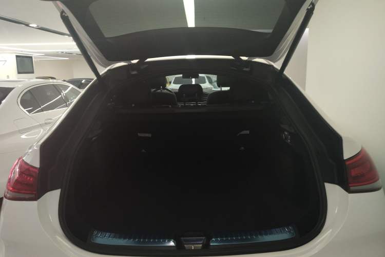 Used Mercedes-Benz GLE Coupe 2020 GLE 350 4MATIC Coupe SUV Luxury Model