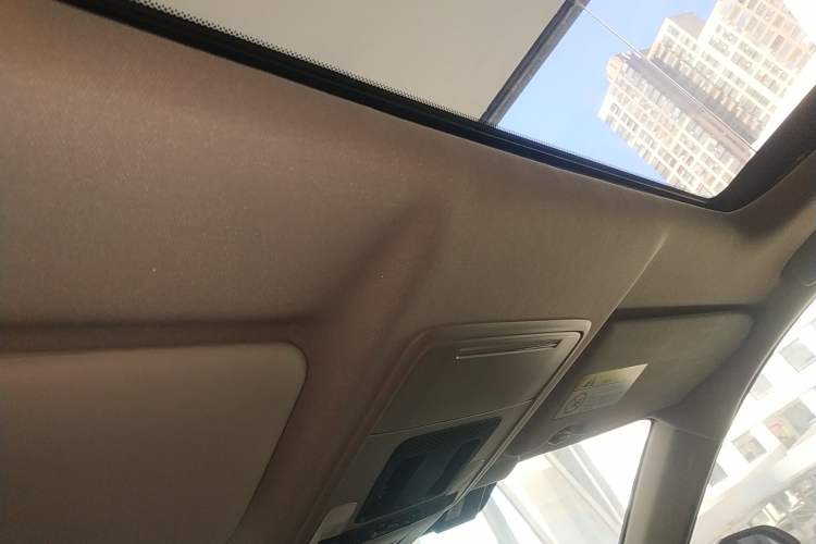 Used Honda Breeze 2023 240TURBO Two-Wheel-Drive Prestige Edition 5 Seats
