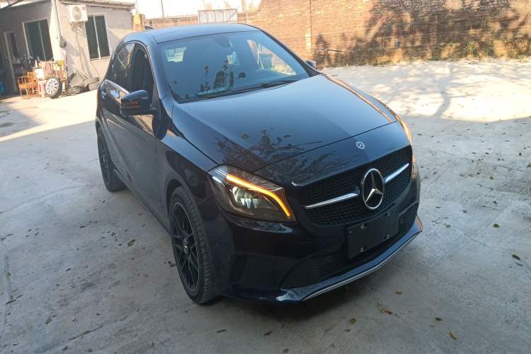 Used Mercedes-Benz A-Class (Import) 2017 Revised A 200 Dynamic Edition
