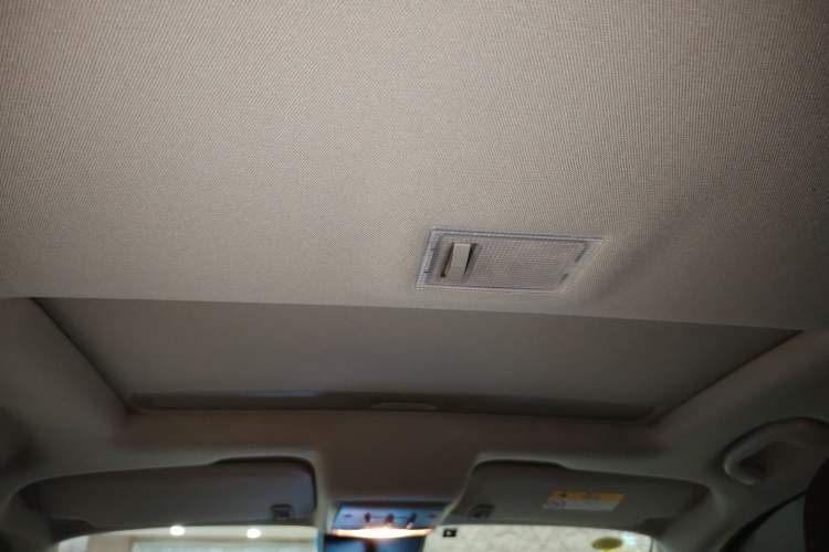 Used Buick Encore 2015 1.4T Manual Two-Wheel Drive Urban Advanced Model
