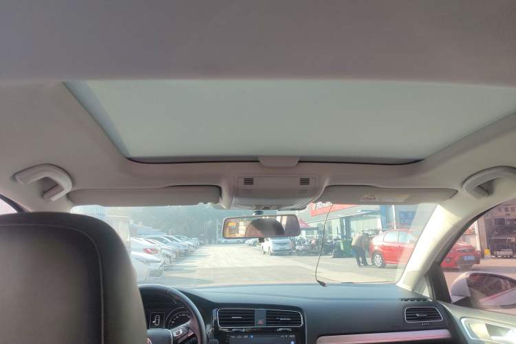 Used Volkswagen Golf 2018 1.6L Automatic Comfort Model
