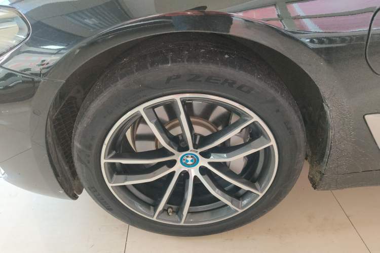 Used BMW 5 Series New Energy 2022 Restyled 535Le M Sport Package
