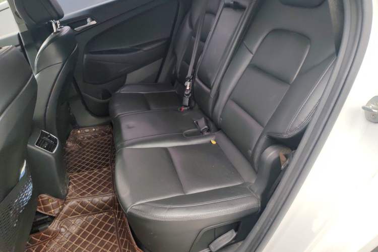 Used Hyundai Tucson 2015 1.6T Dual-Clutch Two-Wheel-Drive Smart Model