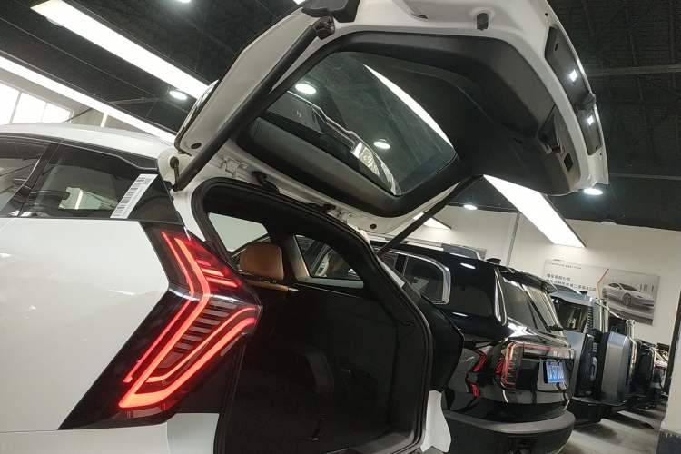 Used Geely Auto FX11 2025 4th Generation 1.5TD DCT - Shanhe
