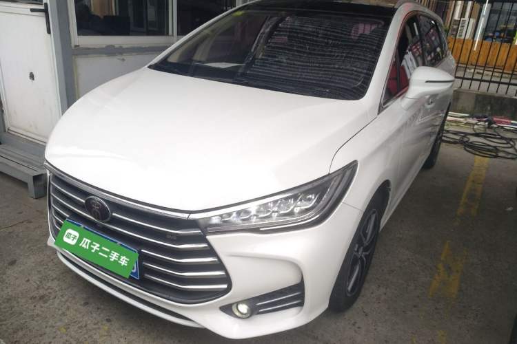 Used BYD Song MAX 2017 1.5T Automatic Smart Connect Elite 7-Seater
