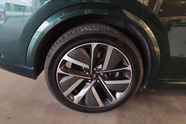 Used Li Auto L9 2022 Max model
