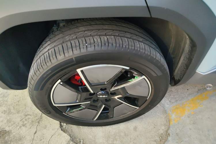 Used  Titanium 3 2025 501KM All-Wheel Drive Intelligent Driving Ultra Version
