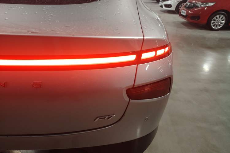 Used XPeng P7 2020 670N
