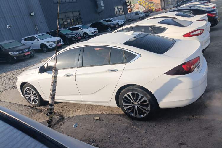 Used Buick Regal 2017 28T Luxury Edition
