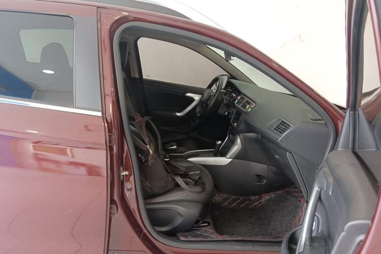 Used Citroen C3-XR 2015 1.6L Automatic Pioneer Model
