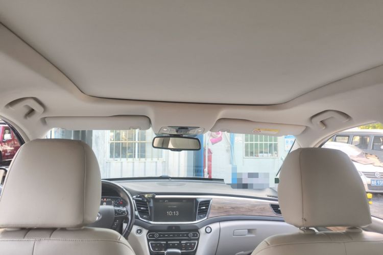 Used GAC Trumpchi GS8 2017 320T Two-Wheel Drive Luxury Smart Connectivity Version (7 Seats)