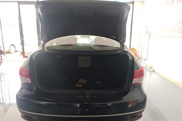 Used Nissan Sylphy 2016 Classic 1.6XE Automatic Comfort Edition