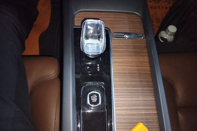 Used Volvo XC60 2024 B5 4x4 Smart Luxury Edition
