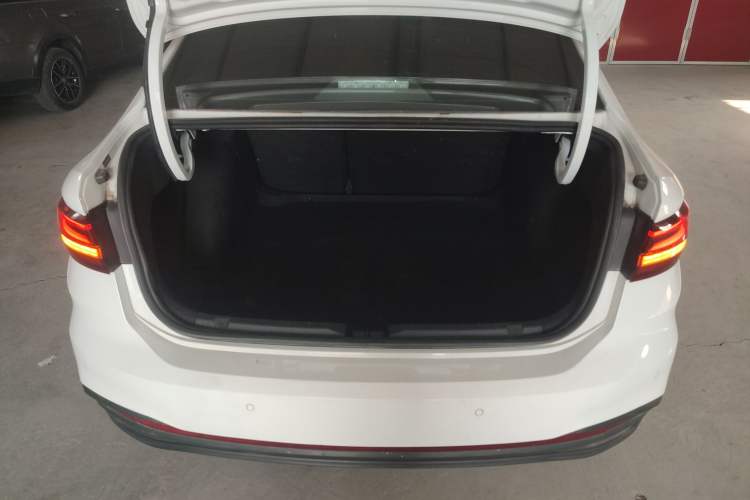 Used Volkswagen Lavida 2023 1.5L Automatic De Yi Edition
