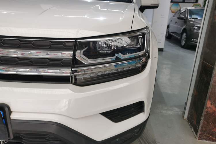 Used Volkswagen Tharu 2019 280TSI Two-Wheel Drive Luxury Version China VI Standard